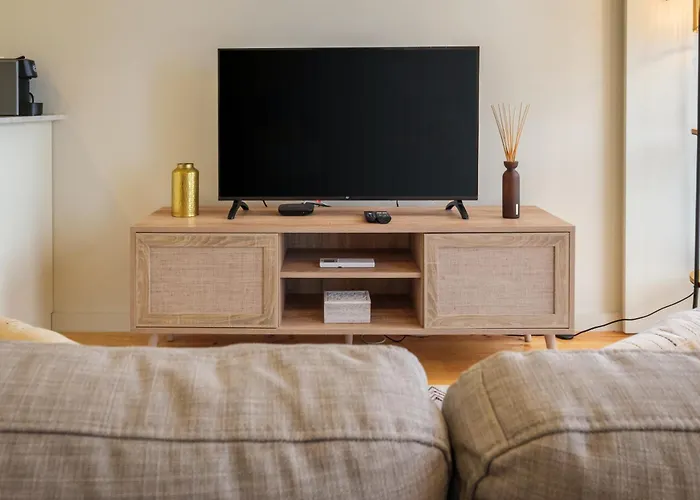 Luxury Style 4 With Ac Downtown Near Metro